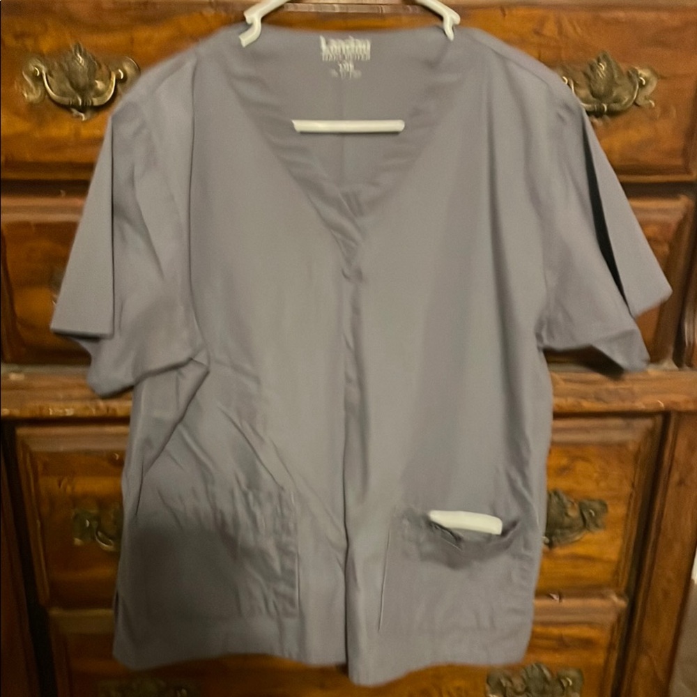 Landau Women's Short Sleeve Tee - Gray